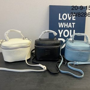 MC-MM-2012-Cosmetic bag, lunch box bag