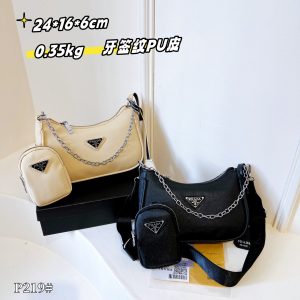 MC-PR-7004-A half-moon-shaped single-shoulder crossbody bag